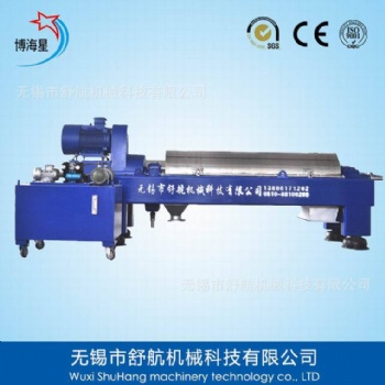 廠家供應(yīng)LW300系列臥螺沉降離心機(jī) 沉降離心機(jī) 離心機(jī)脫水機(jī)