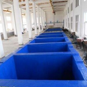惠州市防腐防銹公司承接金字塔鋼結(jié)構彩鋼瓦金屬等工程