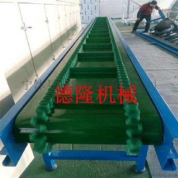 山東德隆面粉顆粒爬坡輸送機皮帶轉彎機環形皮帶流水線