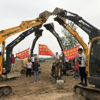 梁山專業(yè)學(xué)挖掘機(jī)培訓(xùn)學(xué)校