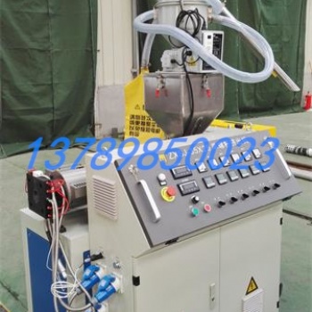 包覆擠出機,小型擠出機擠出機節(jié)能高效擠出機3PE擠出機