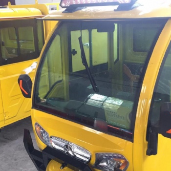 內蒙古全封閉移動蒸汽洗車機價格TH-J15鄭州泰華重型機械制造廠家