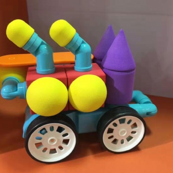 云霞游樂設(shè)備廠批發(fā)兒童車型拼插積木