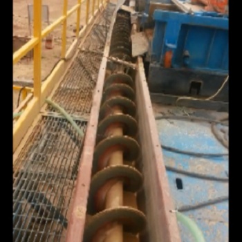 供應(yīng)油田用螺旋輸送機(jī)