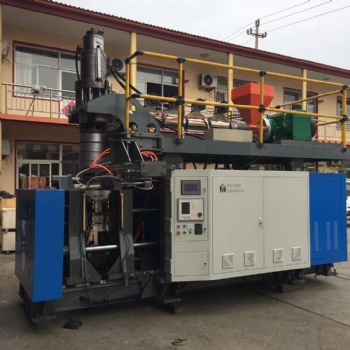 化工桶吹塑機，堆碼桶吹塑機，尿素桶吹塑機生產廠家