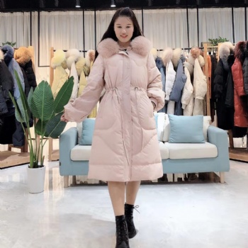 奢華大毛領(lǐng)羽絨服2020年冬裝新款
