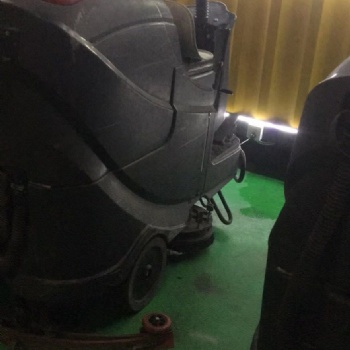 北京專業洗地機維修，掃地車，塵推車，所有型號保潔設備，免上門費
