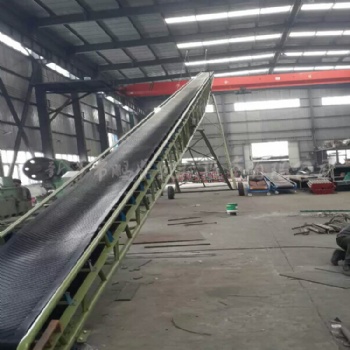 皮帶輸送機(jī)可移動(dòng)大型傳送帶及礦用型帶式輸送機(jī)