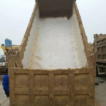 內(nèi)蒙古渣土車(chē)卸土凈滑板土方車(chē)車(chē)廂滑板高分子塑料板廠家