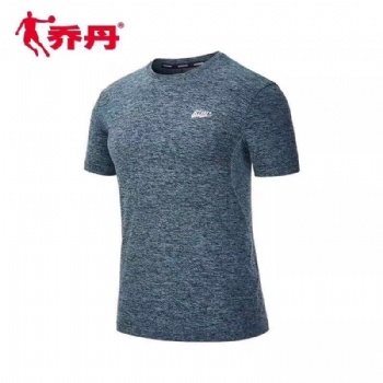 喬丹安踏匹克特步361度服裝尾貨批發(fā)