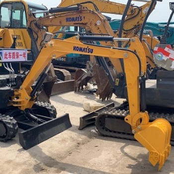 新疆出售新17/15/20/25挖機(jī)30挖機(jī)