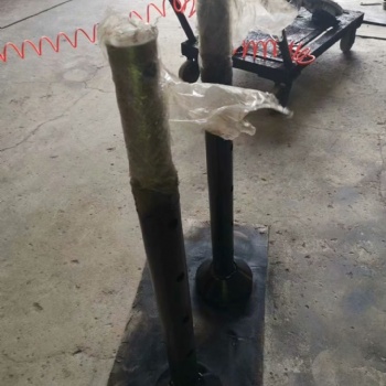 新筑攤鋪機(jī)主機(jī)蛟龍軸