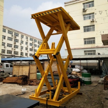固定剪叉式升降機(jī)車載裝卸平臺(tái)移動(dòng)卸豬臺(tái)養(yǎng)殖場(chǎng)電動(dòng)液壓貨梯