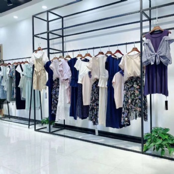 杭州寵愛女人20夏品牌折扣女裝批發公司