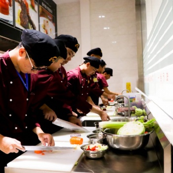 廚師職業(yè)資格證考證培訓(xùn)學(xué)校