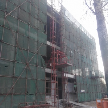 北京地區(qū)專業(yè)出租龍門架施工電梯