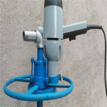 小型 電動(dòng)打井機(jī) 廠家專(zhuān)業(yè) 生產(chǎn)好用 手持式打水井 鉆井機(jī)