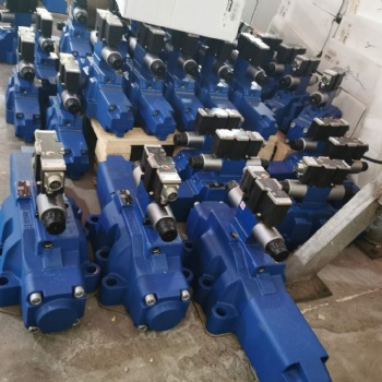 力士樂先導式比例方向閥：R901202900 4WRKE10W6-25L-3X/6EG24ETK