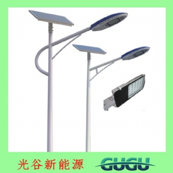 30瓦太陽能路燈定制 新農(nóng)村戶外照明led6米太陽能路燈
