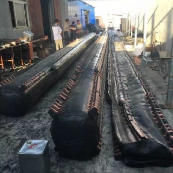 真誠守信橋梁配件廠出廠雙層橋梁空心板內(nèi)模