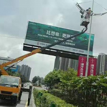 中山吊車出租、中山升降車租賃、小欖路燈車租賃