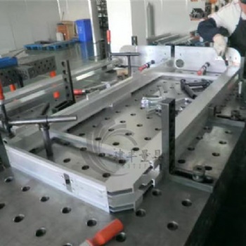 泊頭建新量具供應(yīng)三維柔性焊接平臺(tái)及附件
