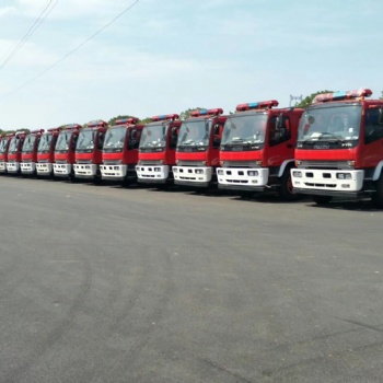 慶鈴水罐消防車(chē) 小型消防車(chē) 五十鈴2噸消防車(chē) 森林消防車(chē)