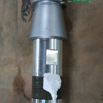 深圳超聲波焊接機(jī)口罩機(jī)水口機(jī)換能器