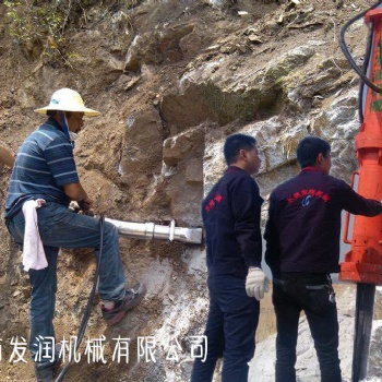 液壓破碎鉗墻體混凝土破碎設(shè)備
