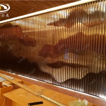 酒店大堂不銹鋼背景墻 拉絲玫瑰金不銹鋼隔斷 山巒藝術(shù)景墻