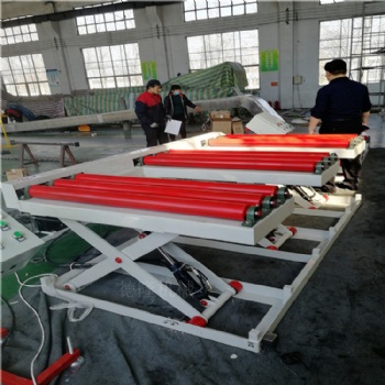 動(dòng)力滾筒輸送機(jī)滾杠傳送帶紙箱托盤傳送帶重型滾筒傳送帶