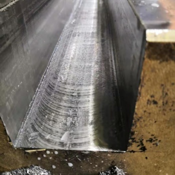寧波，北侖，注塑機(jī)開(kāi)T型槽，模板加工T型槽，注塑機(jī)開(kāi)槽，注塑機(jī)改造，開(kāi)槽，T型槽，博祥通自動(dòng)化設(shè)備