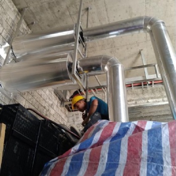 珠海水質(zhì)凈化廠1000KW發(fā)電機安裝，承接各大發(fā)電機廠家外派發(fā)電機安裝訂單