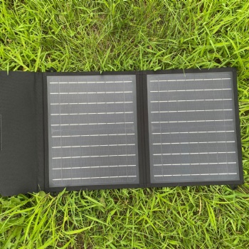 太陽(yáng)能折疊組件 30W
