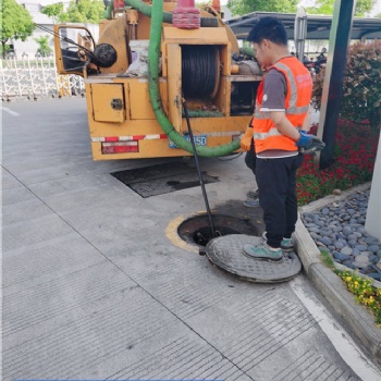 安全服務無錫市濱湖區(qū)污水池淤泥清理電話洽談