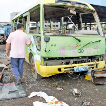 東莞車輛報廢流程，專業(yè)辦理報廢車注銷手續(xù)報廢汽車補貼