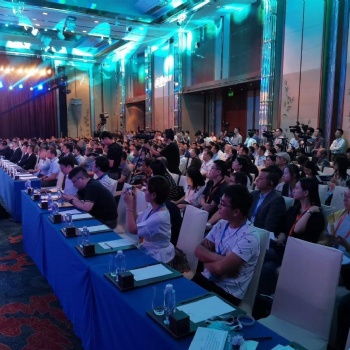 南寧充場(chǎng)公司活動(dòng)充場(chǎng)人員提供群演會(huì)議充場(chǎng)充場(chǎng)觀眾