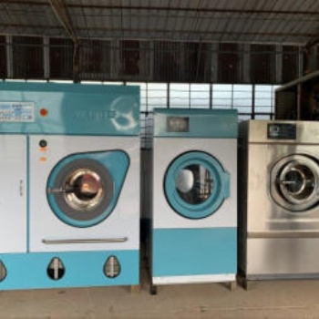 出售9成新干洗機(jī)水洗機(jī)烘干機(jī)