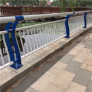 岳陽平江縣河道護(hù)欄效果圖 高架橋交通設(shè)施防護(hù)欄桿 橋梁景觀護(hù)欄