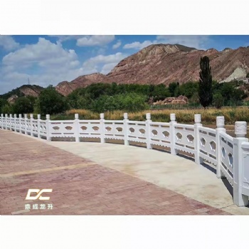 水泥護(hù)欄系列建材混凝土公園河道水庫預(yù)制橋市政道路防護(hù)欄桿景觀戶外