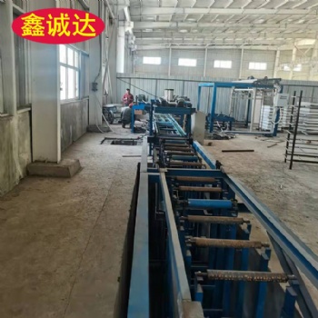 fs建筑保溫外模板機械設(shè)備