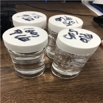 四海牌各種粘度甲基硅油 與進(jìn)口硅油同質(zhì)量 聚二甲基硅氧烷