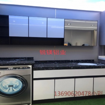 鋁合金擠壓廠55門框型材55陽(yáng)臺(tái)柜立柱型材批發(fā)**陽(yáng)臺(tái)柜型材
