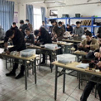 電工、焊工、叉/鏟車(chē)工等培訓(xùn) 高空作業(yè)證在哪里考