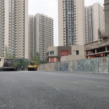 小區瀝青路面施工，廠區景區瀝青路面施工，零星小面積瀝青路面施工，瀝青路面施工隊