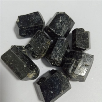 新疆電氣石 電氣石粉 超細(xì)電氣石粉
