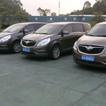 廣州租車MPV7-18座商務(wù)車白云機(jī)場(chǎng)接待單程往返接送租車服務(wù)