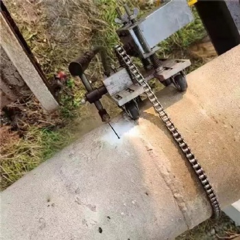 便捷式水刀切割機(jī)油罐儲(chǔ)罐拆除上門施工,防爆安全無(wú)明火機(jī)械噴砂