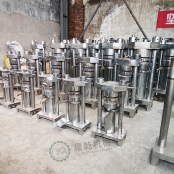 液壓香油榨油機(jī) 180型立式芝麻油榨取機(jī) 多農(nóng)作物一次榨凈