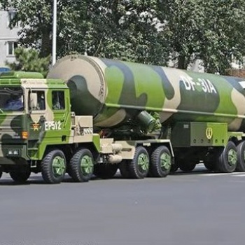 軍事模型廠家橡膠制品制造；游樂設備制造；旅游產業開發；花燈制作、銷售